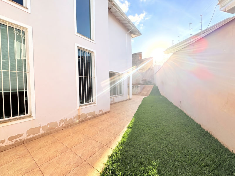 Área externa — casa à venda no Nova Suíça, Valinhos/SP (foto 3)