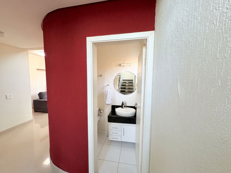 Lavabo e lavanderia — casa à venda no Nova Suíça, Valinhos/SP (foto 2)